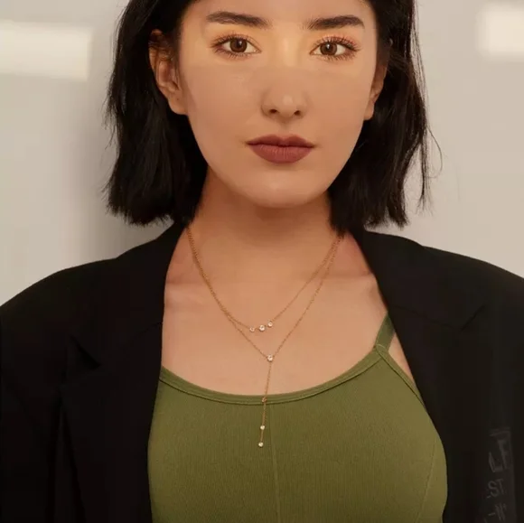 Pretty Layered Long Necklace - Picture 7 of 8